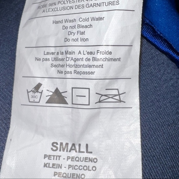 GIRL’S cap sleeved (elasticized), sequined Supergirl costume / dress / tutu - Picture 5 of 6